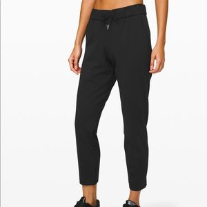 LULULEMON On the Fly 7/8 pant LUXTREME ***